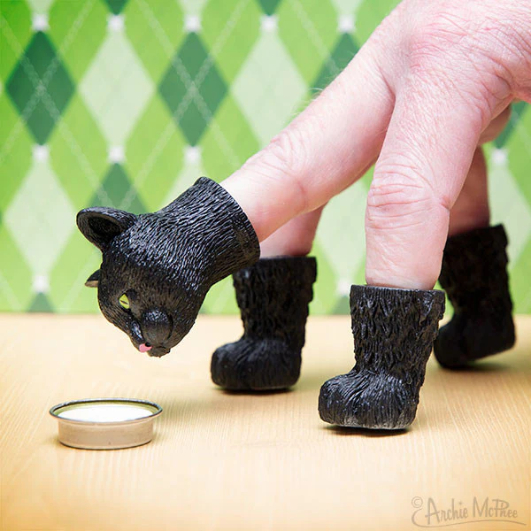 Black Handicat - Black Cat Finger Puppet - Image 3