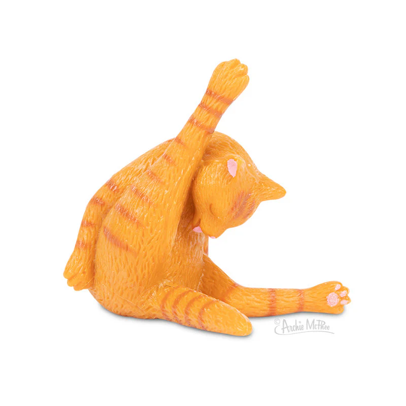 Cleaning Kitties - Image 3