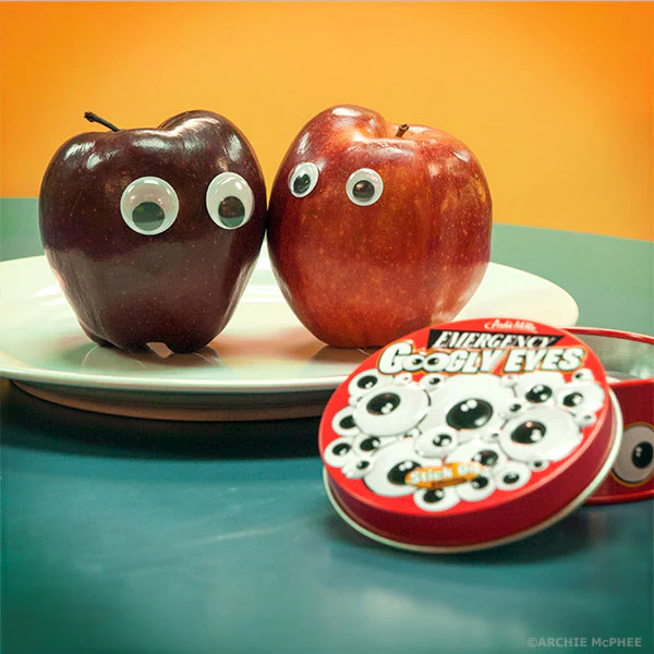 Emergency Googly Eyes - Bulk Box - Image 3