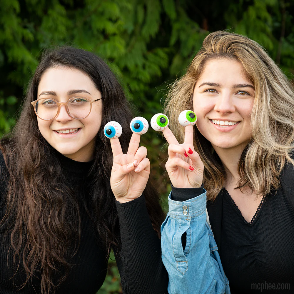 Eyeball Finger Puppets - Image 2
