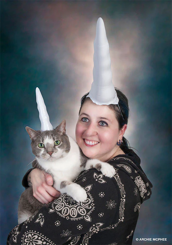 Inflatable Unicorn Horn for Cats - Image 3